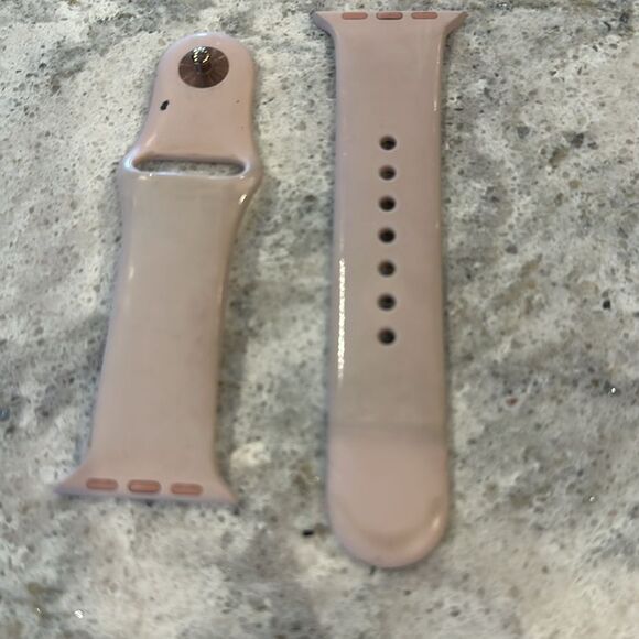 ⌚ Light Pink Apple Watch Sport Band - Size Small/Medium - Gently Used - Picture 2 of 3